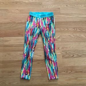 Nike pro girls leggings